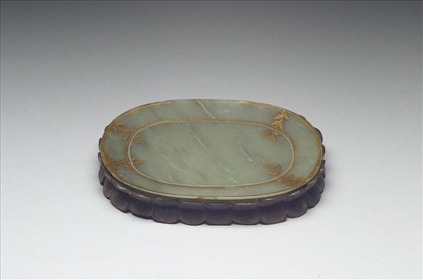 玉繪金花橢圓盤