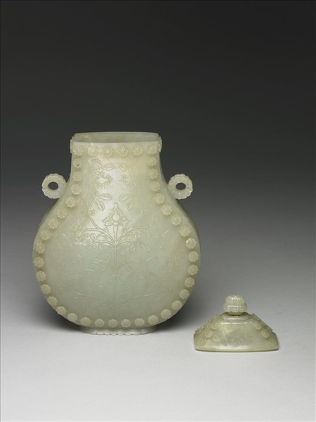 玉花草紋瓶