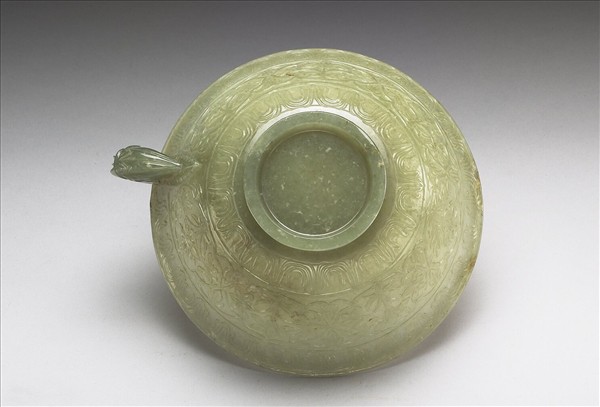 玉花蕾形單柄碗