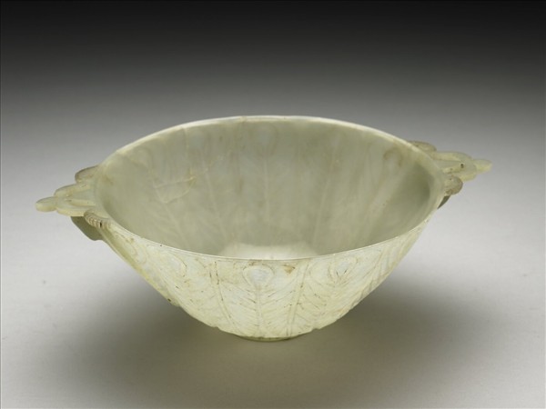 玉三角形雙柄碗