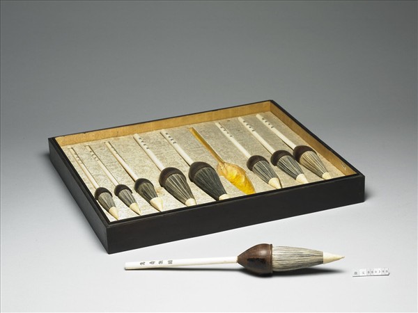 萬壽無疆象牙桿斗筆