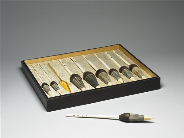 「萬福攸同」象牙桿斗筆