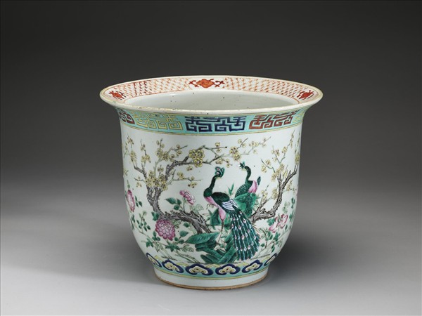 粉彩花鳥圖花盆
