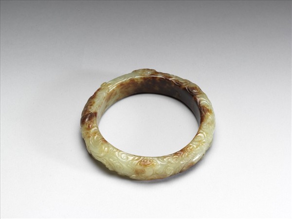 玉螭紋鐲