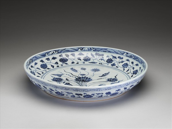 青花四季花卉紋盤