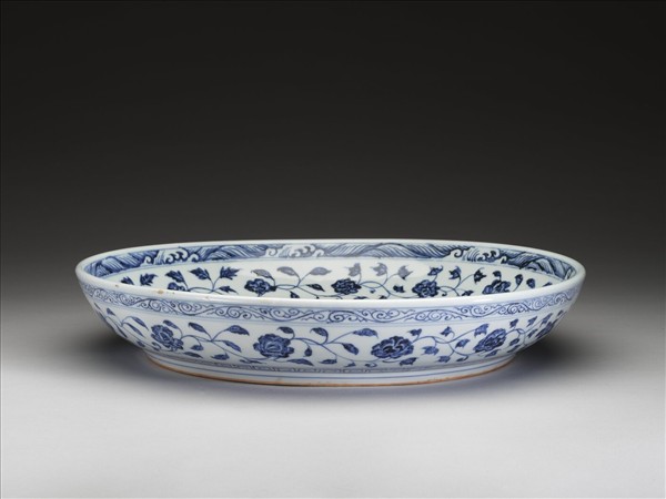 青花四季花卉紋盤