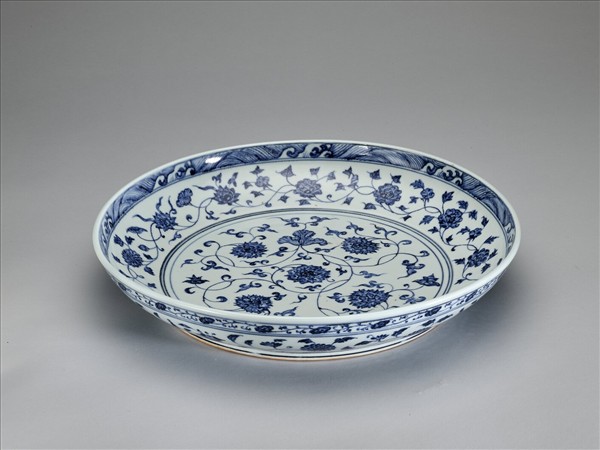 青花四季花卉紋盤