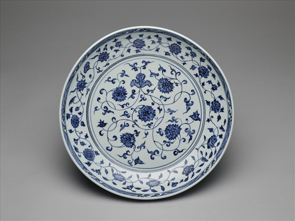 青花四季花卉紋盤