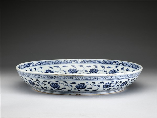 青花四季花卉紋盤