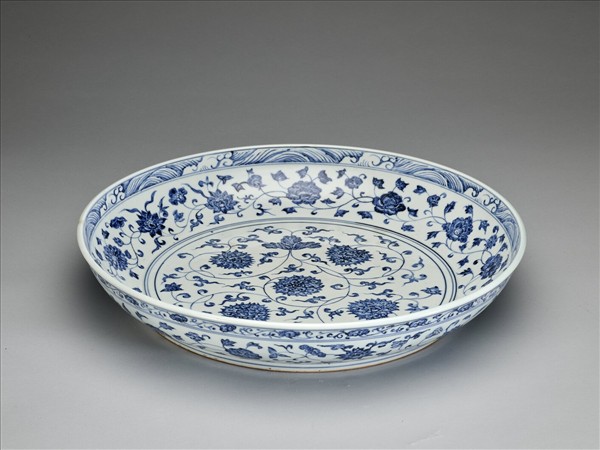 青花四季花卉紋盤