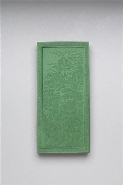 御題《萬春集慶》冊〈萬峰春靄〉詩綠墨