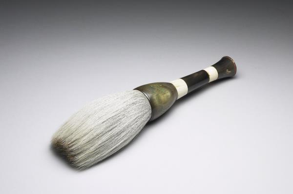 「廣譚虞筆」角管斗筆