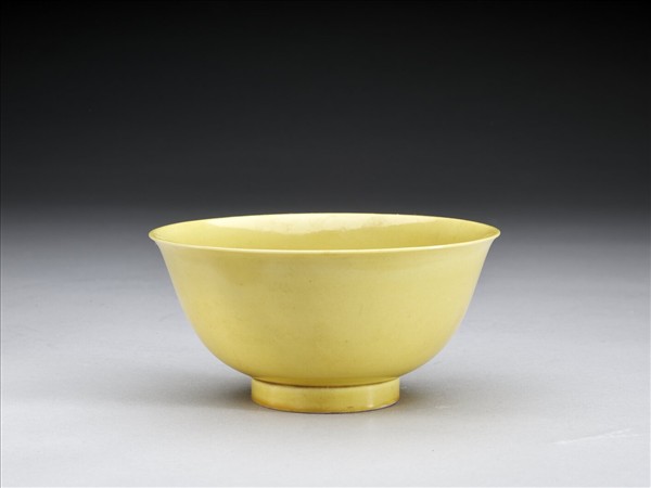 黃釉碗