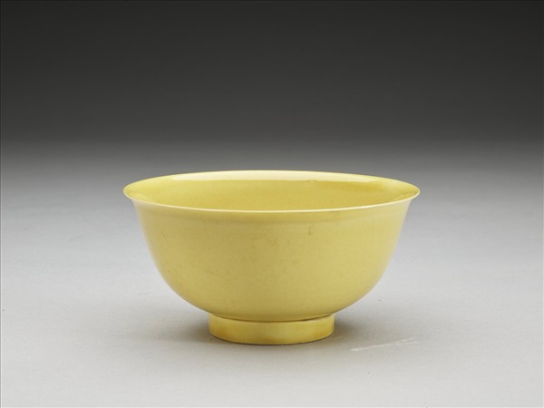 黃釉碗