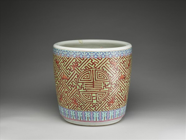 粉彩黃地福壽花盆