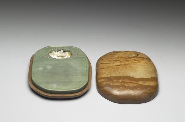 松花石山水紋硯