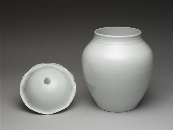 白瓷蓋罐