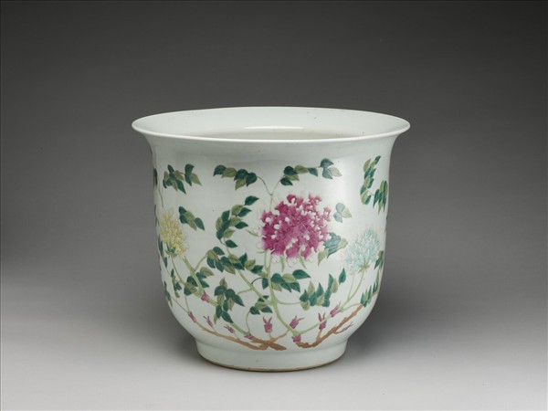 粉彩牡丹紋花盆