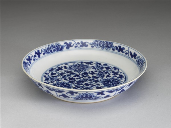 青花番蓮紋盤