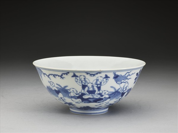 青花嬰戲圖碗