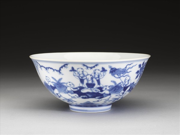 青花嬰戲圖碗