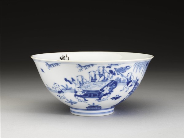 青花嬰戲圖碗