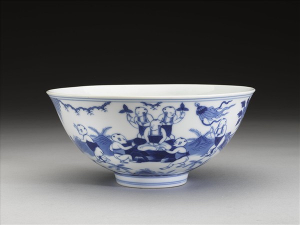 青花嬰戲圖碗