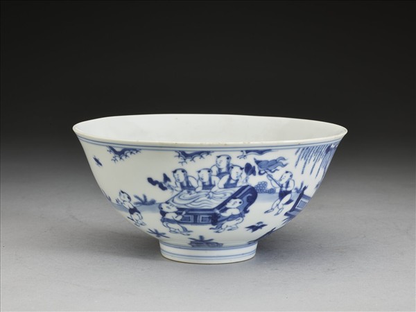 青花嬰戲圖碗