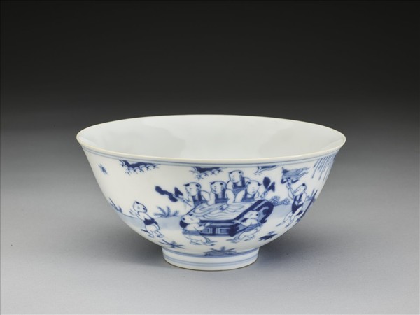 青花嬰戲圖碗