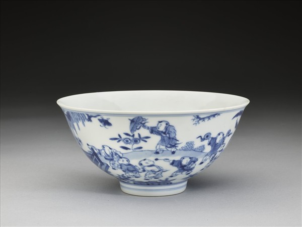 青花嬰戲圖碗