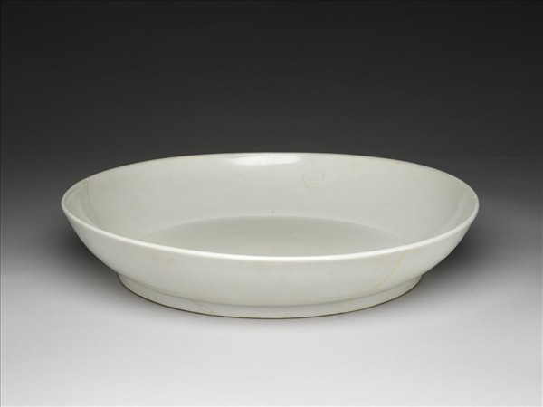 甜白釉盤