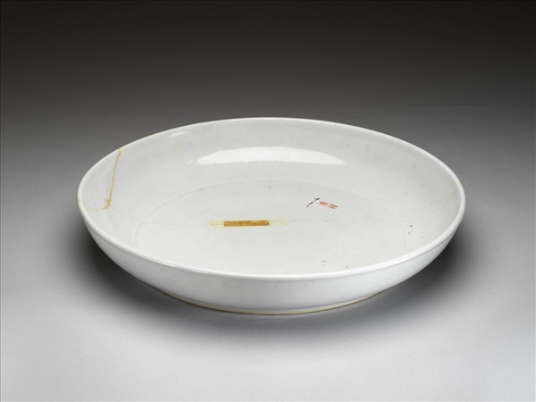 甜白釉盤