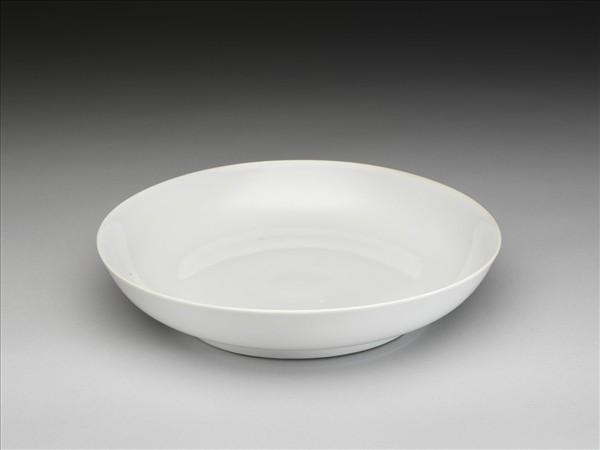甜白釉盤