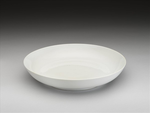 甜白釉盤