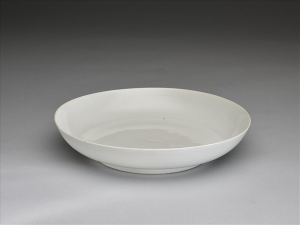 甜白釉盤