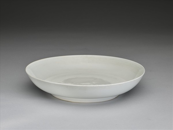 甜白釉盤