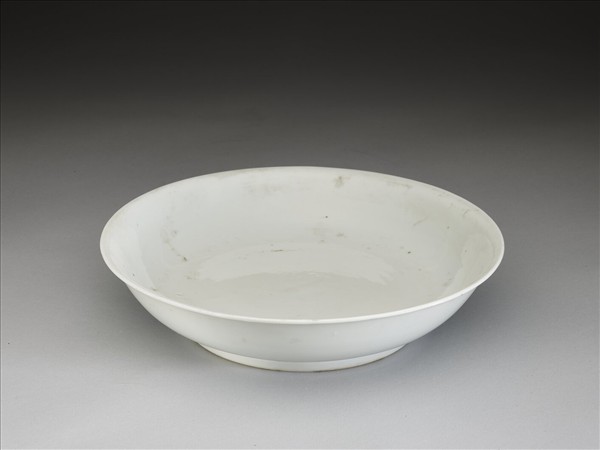 甜白釉盤