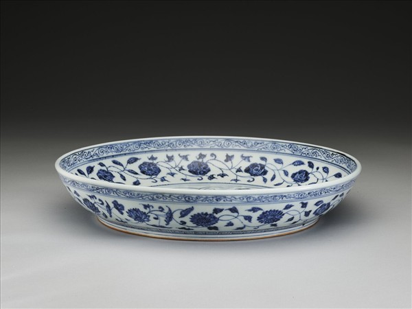 青花四季花卉紋盤