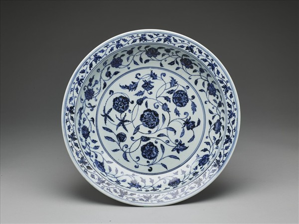 青花四季花卉紋盤