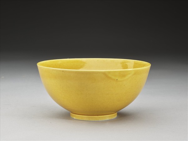 黃釉碗