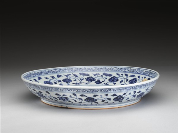 青花四季花卉紋盤