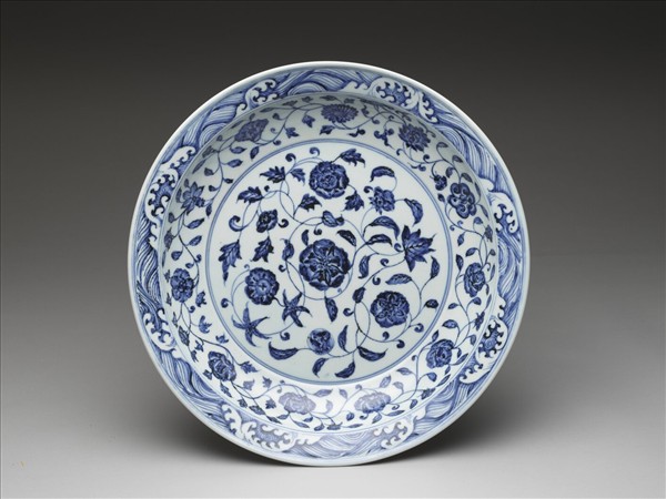 青花四季花卉紋盤