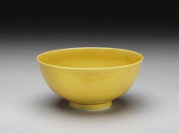 黃釉碗