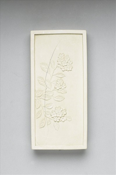 御詠花卉詩「繡毬花」白墨