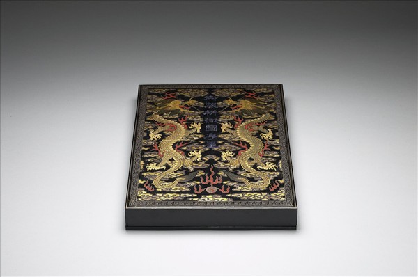 黑漆描金龍紋嵌螺鈿「御製耕織圖序墨」盒