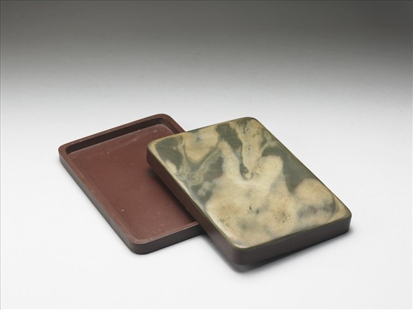 紫夾綠長方形硯盒