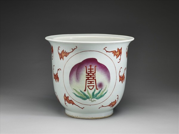 粉彩福壽紋花盆