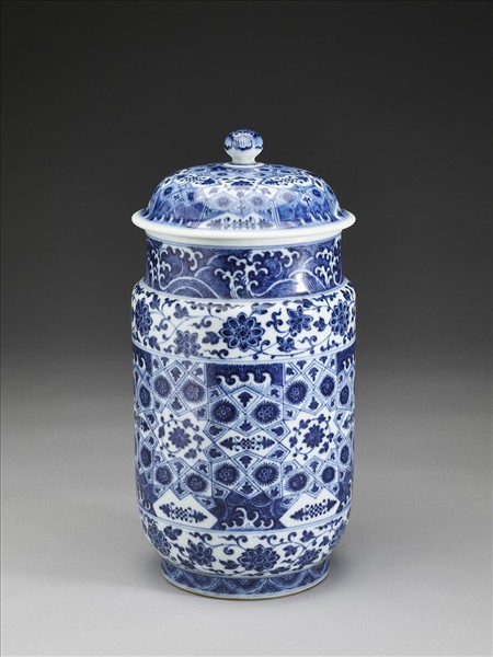 青花幾何紋壯罐