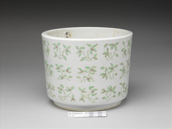 粉彩蘭花紋花盆