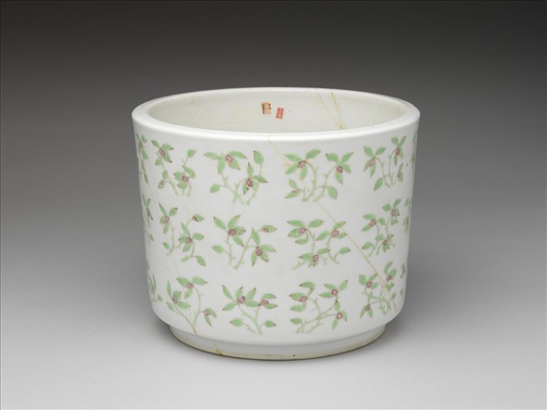 粉彩蘭花紋花盆